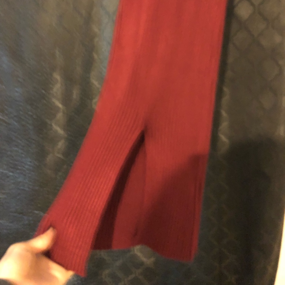 Red Ribbed Skin Tight Dress 🤩 - Picture 4 of 5